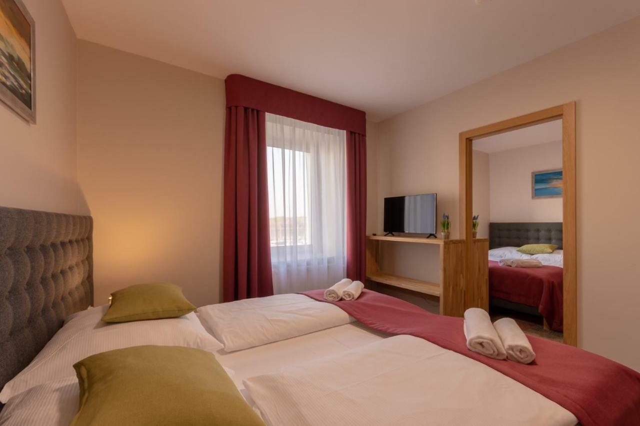 Marina Pallatium Premium Floor Kamien Pomorski Exterior foto